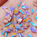 Miniatyrbillede 3 af 5: TG Diverse Nagelkrystaller med flad ryg, diamantformede strass style 4
