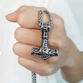 Pikkukuva 4 / 4: Viikinkikaulakoru Thorin vasara Mjolnir ketju hopea silver