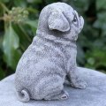 Pikkukuva 5 / 5: Mops-patsas Puutarhakoriste Simuloitu Pennu Resin-koriste Kotipuutarhan Koristeluun