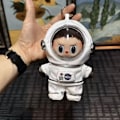 Miniatyrbild 1 av 7: /NC/Labubu Outfit Cosplay Rollspelssläpp Labubu Cosplay Designkläder för Labubu Lyxkläder Handväska astronauts