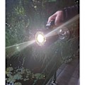 Miniatyrbilde 5 av 5: LED-vevlykt, redningslampe 4-i-1 med nødradio
