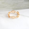 Miniatyrbillede 3 af 3: Ring DNA Molekyle Helix Kemi Medicin Guld Gold Guld