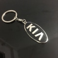 Miniatyrbild 3 av 4: Nyckelring med KIA-logotyp i metallepoxi