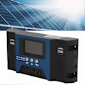 Miniatyrbild 3 av 5: 12V 24V Solcellsladdningsregulator 4 USB-portar 5V 2.5A Justerbara parametrar LCD-display för hem husbil båt 50A
