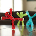 Miniatyrbillede 3 af 4: Stikbot Actionfigurer Legetøj i Tilfældige Farver Sjove Animationsdukker med G