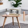 Miniatyrbilde 2 av 5: Skrivebords Perpetual Flip, Skrivebord 2022, Skrivebord R