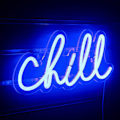 Miniatyrbild 1 av 5: Chill Neon-skylt Blå LED-skylt Chill Neon Vägglampa 14'' X 7'' Bokstavs-neonskyltar för Väggdekoration Neonskyltar för Sovrum Bar Hotell Spelrum