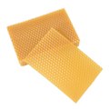Pikkukuva 4 / 8: 10 kpl Keltainen Hunajakenno Foundation Bee Hive Wax Kehykset Beekeepin Yellow 10Pcs