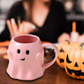 Miniatyrbilde 3 av 5: 14oz Halloween Spøkelseskopp Søt Keramisk Spøkelseskopp Koselig Spøkelsesdekorasjon Skummel Spøkelseskopp Ghostface-kopp Kaffebeger for Voksne Barn Kvinner (FMY) Pink One Size