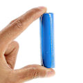 Miniatyrbilde 2 av 5: 2200mAh 18650 Li-ion Oppladbart Batteri med Knapptopp for Lommelykter Leker (FMY)
