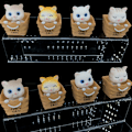 Miniatyrbillede 5 af 5: Farfi 4 stk. Rystende Hoved Katte Ornamenter Levende Udtryk Klare Linjer Massiv Bil Dashboard Nikkende Kat Legetøj Til Hjemmet (FMY) 4pcs