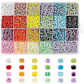 Pikkukuva 2 / 3: Aakkoskirjainhelmisetti lasihelmillä korujen valmistukseen ja askarteluun (FMY) 12000PCS 3MM