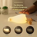 Miniatyrbild 2 av 5: Liggande Platta Anka Nattlampa  LED Mjuk Anka Lampa  Söt Ljusande Anka  Silikon Dimbar Barnkammare Nattlampa  Laddningsbar Sängbord Touch Lampa  (FMY)
