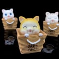 Miniatyrbillede 3 af 5: Farfi 4 stk. Rystende Hoved Katte Ornamenter Levende Udtryk Klare Linjer Massiv Bil Dashboard Nikkende Kat Legetøj Til Hjemmet (FMY) 4pcs