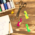 Miniatyrbillede 6 af 8: Nåletrådere til syning, Plastik nåletrådere, Professionelt sytilbehør, Nåletråder til symaskine, Nåletråder til syning og håndarbejde (5 stk) 5PCS