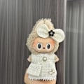 Miniatyrbillede 2 af 2: 1 stk. Labubu 17 cm vedhæng vinyl plysdukke tøjsæt tilbehør LBB-52