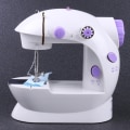 Miniatyrbild 2 av 2: Mini Symaskin