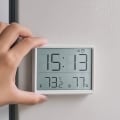 Miniatyrbild 4 av 4: Digital Klocka för väggen - Svart