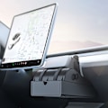 Pikkukuva 2 / 2: Laatikkokonsoli Tesla Model 3 Touch Screen
