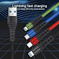 Miniatyrbillede 2 af 6: 4-i-1 Ladekabel USB-C med Micro-USB,  USB-C og 2 Lightning-udtag