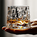 Miniatyrbillede 4 af 5: Roterende whiskyglas / tumblerglas 360 grader