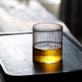 Miniatyrbillede 3 af 4: Riflet whiskyglas 300ml