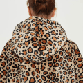 Miniatyrbillede 4 af 4: Oversized hoodie - Leopardmønster 120cm