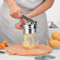 Miniatyrbild 1 av 3: Potatispress med 3 presskivor