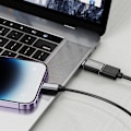 Miniatyrbild 3 av 3: Tech-Protect Lightning till USB-A 3.0 Adapter Svart