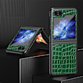 Miniatyrbild 2 av 6: Galaxy Z Flip 6 Skal Krokodil Textur Läder Grön