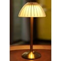 Miniatyrbillede 2 af 3: LED bordlampe enkel retro café stemningslampe bordlampe touch USB opladning bar bordlampe