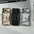 Miniatyrbillede 2 af 3: Til iPhone 16 Pro Bumper Cover 3D Slange Hul TPU Telefon Cover - Mat Sølv Multicolor Mat Sølv Multicolor Matte Silver