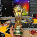Miniatyrbild 2 av 4: 2022 Fifa World Cup Qatar Replica Trophy 8.2 - Äg en samlarversion av världsfotbollens största pris