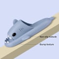 Miniatyrbilde 4 av 5: MoneRffi - Originale Sharklas for gutter og jenter, Shark Flip Flops for menn og kvinner, bassengsandaler Azul Claro 42/43 EU