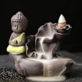 Miniatyrbillede 2 af 5: Lille Røg Tilbageflow Røgelsespindeholder Maitreya Buddha Statue Porcelæn Vandfald Censer Hjem D