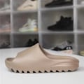 Miniatyrbilde 2 av 5: 2023 Sommer EVA Flip Flops Menn Kvinner Originale Innendørs Sandaler Casual Strandsko Brown 43