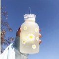 Miniatyrbild 2 av 5: 450 ml söt vattenflaska med mjölkjuice med skala 2 lock små prästkragar matt bärbar transparent vattenkopp glasflaskor kreativa praktiska koppar (sex blommor)