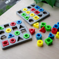 Miniatyrbillede 4 af 5: Geometrisk Form Match Puslespil Sjovt Busy Board Hånd-øje Koordination Undervisning Legetøj Med Kort Forældre-barn Førskole Aktivitet (bejoey)
