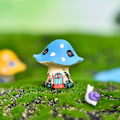 Miniatyrbillede 3 af 5: 4 stk. Miniature Svampehus, Fehave Svampehus Figurer Dukkehus Have Dekoration Mikro Landskab DIY Udendørs Dekorationer (Tilfældig Stil)