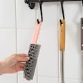Miniatyrbillede 3 af 5: 3 i 1 Multifunktionel Gap Rengøring Køkken Skrubbebørste med Skraber til Kar Flise Glas Køkken Komfur Vask Gap Børste Skrabning Døde Plet Gulvbørste Cl
