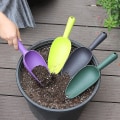 Miniatyrbilde 5 av 5: Hagespade i plast for sukkulenter, spade for grønnsaker, løs jordskuffe, hageredskaper