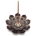 Pikkukuva 1 / 5: Lotus-Tuoksuisäiliö 6-Reikäinen Messinki Tikku-Tuoksuisäiliö Kupari Kartiomainen Tuoksuisäiliö Lotus Tikku-Tuoksuisäiliö Toimistoon Kotiin SPA Jooga Teelle