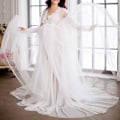 Miniatyrbillede 4 af 4: Elegant Sheer Graviditetskjole i Blonder til Fotografering Langærmet Tulle T