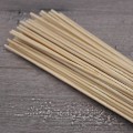 Pikkukuva 3 / 3: Luonnollinen bambu kehon hierontatyökalut Fitness Pat vasara terveydenhuollon tikku -niubi