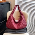 Miniatyrbilde 3 av 3: Kvinners vevde veske Multi-Purpose Underarm Skulder Bag Bærbar Veske Rød Rød