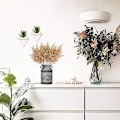 Miniatyrbilde 4 av 5: Kunstige planter til julepynt, gullhjortegressbunter, falske busker, blader, kunstig gren, innendørs, utendørs, hjem, hage, fest, hotell, veranda, bryllup