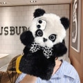 Miniatyrbilde 5 av 5: for iPhone 11 Panda-deksel Mykt pels 3D Håndlaget Fluffy Pels Tegneserie Søt Panda Stilig Sløyfe Plysj Deksel for barn Jenter Nydelig Morsom Varm Fuzzy