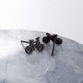 Miniatyrbilde 4 av 5: Heyone rustfritt stål 4 farger Tiny Bike sykkel Stud øredobber for jenter