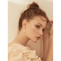 Miniatyrbilde 5 av 5: Heyone Glitrende Sjarmerende Chic Sommerfugl Dangle Øredobber Delikat Akryl Fargerike Dyr Drop Hoop Øredobber for Kvinner Jenter Smykker Gave
