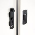 Miniatyrbilde 4 av 5: 4 pakker låse til låvedører, 3,93” x 2,75” matt svart rustfritt stål låveport flip dør lås tofløyet dør lås, skyvedør